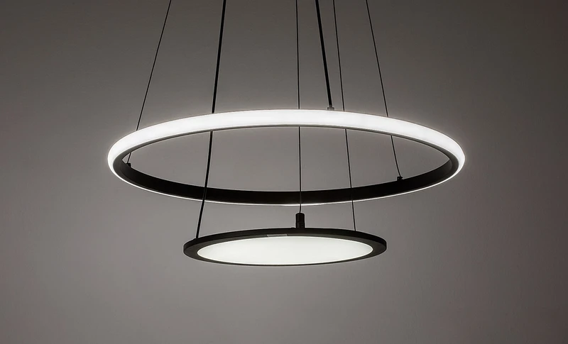 Jasero – LED пендел с регулируема светлина в черно/бяло, Ø510мм, 42W, 3000-6500K