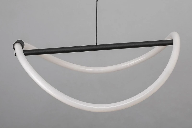 Serena – LED пендел в черно с бял акрилен абажур, Ø450мм, 15W, 4000K
