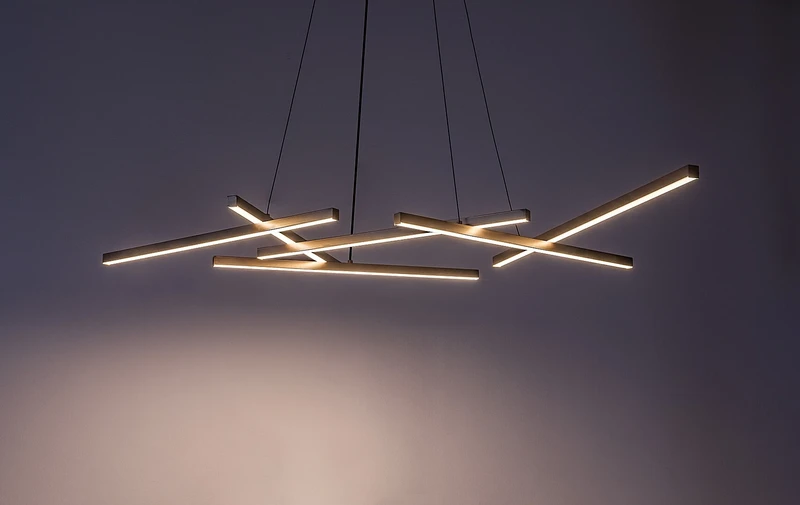 Severine – LED пендел в черно/злато с бял абажур, 1000×660мм, 40W, 3000-6500K
