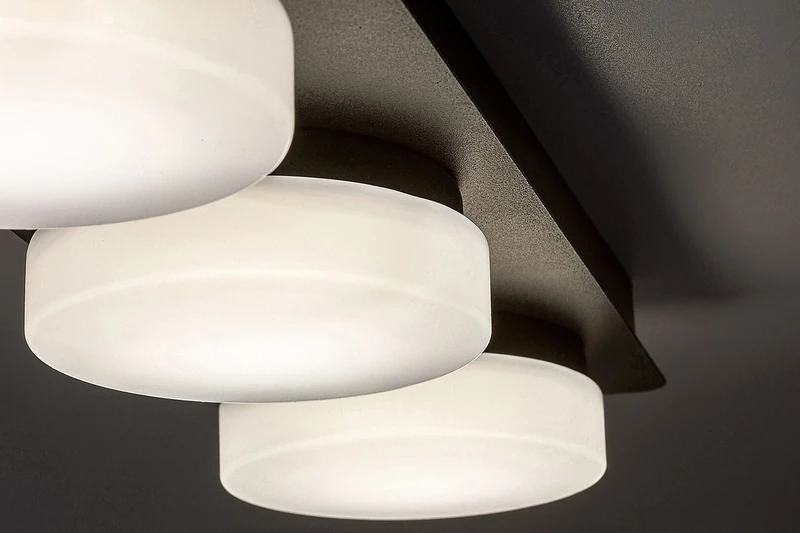 Attichus – LED плафон за баня в черен мат с бели плафони, 430мм, 18W, 4000K