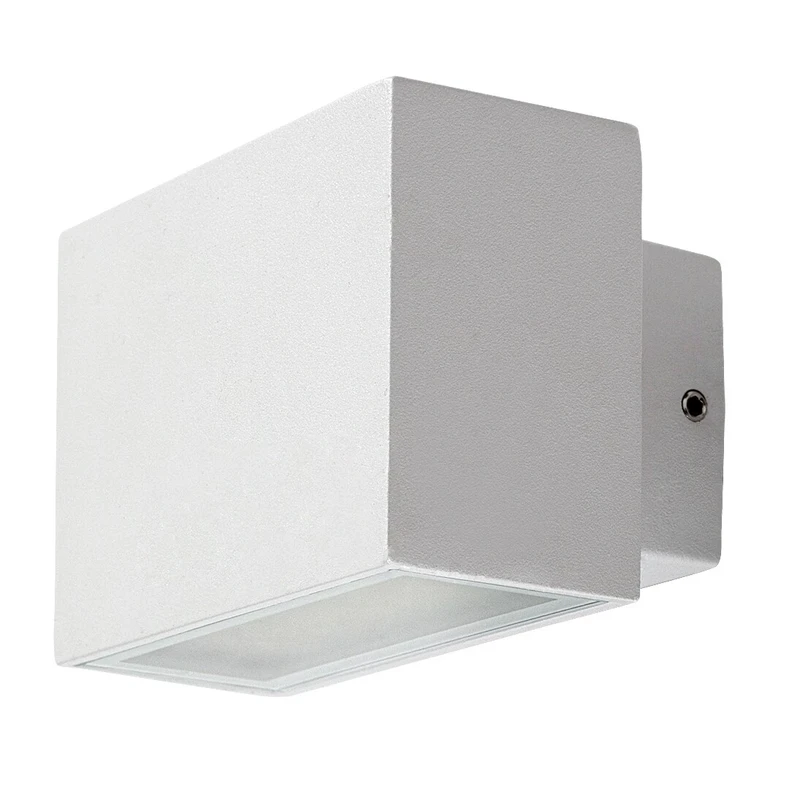 Mataro – LED външна стенна лампа в бяло, 90×65мм, 7W, 4000K, IP54