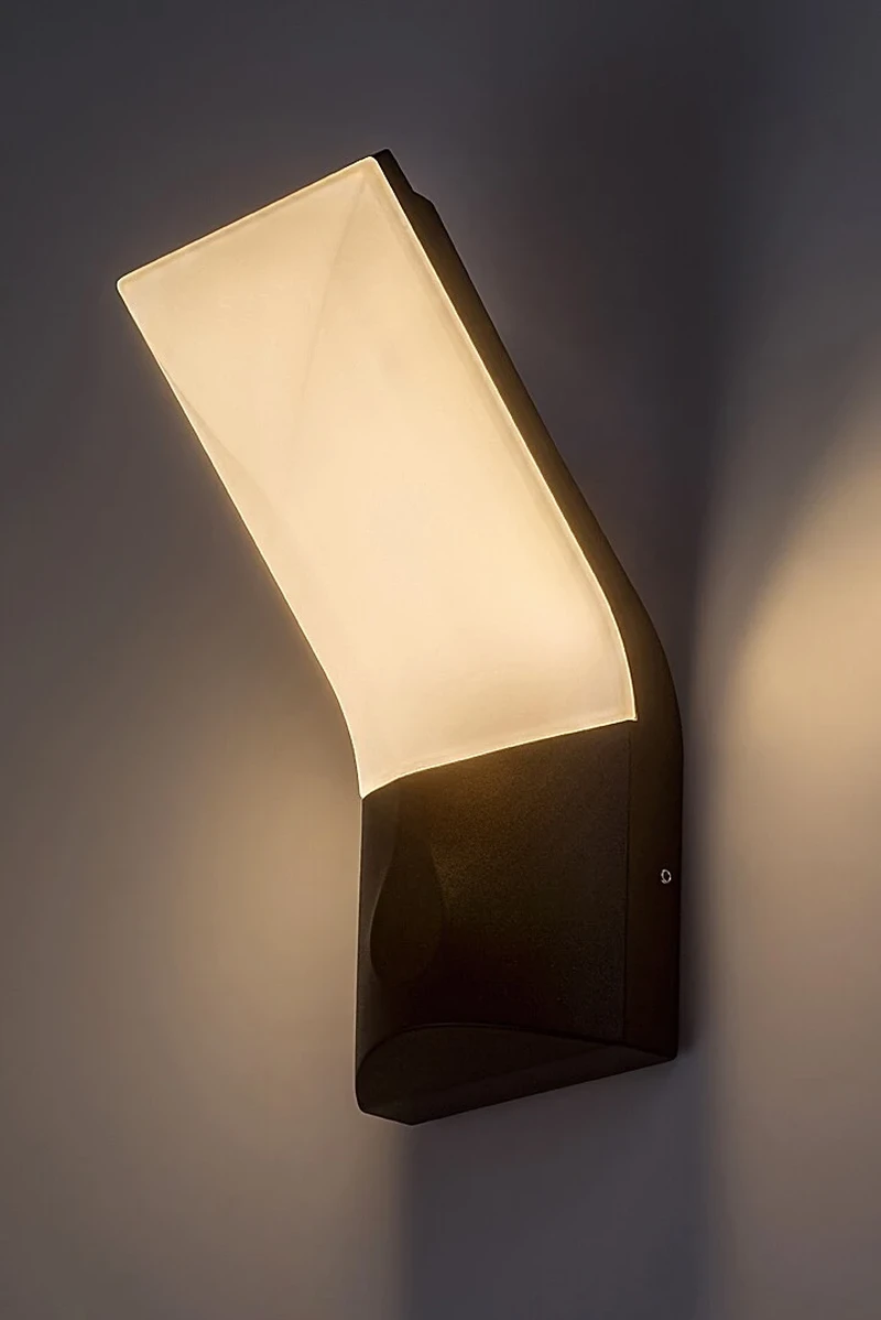 Tolna – LED външна стенна лампа в черно с бял абажур, 120×250мм, 10W, 3000K, IP54