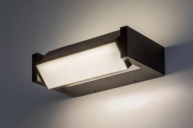 Cubbington – LED външен аплик в черно с бял дифузер, 230×130мм, 18W, 4000K, IP54